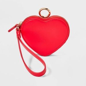 NWT Red Heart Pouch Wallet with Removable Wristlet Strap